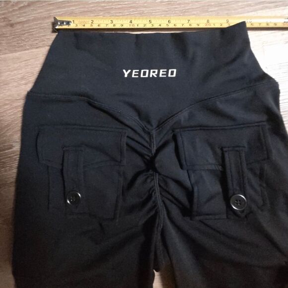 Elegant Black Flare Pants for Women - Picture 9 of 10